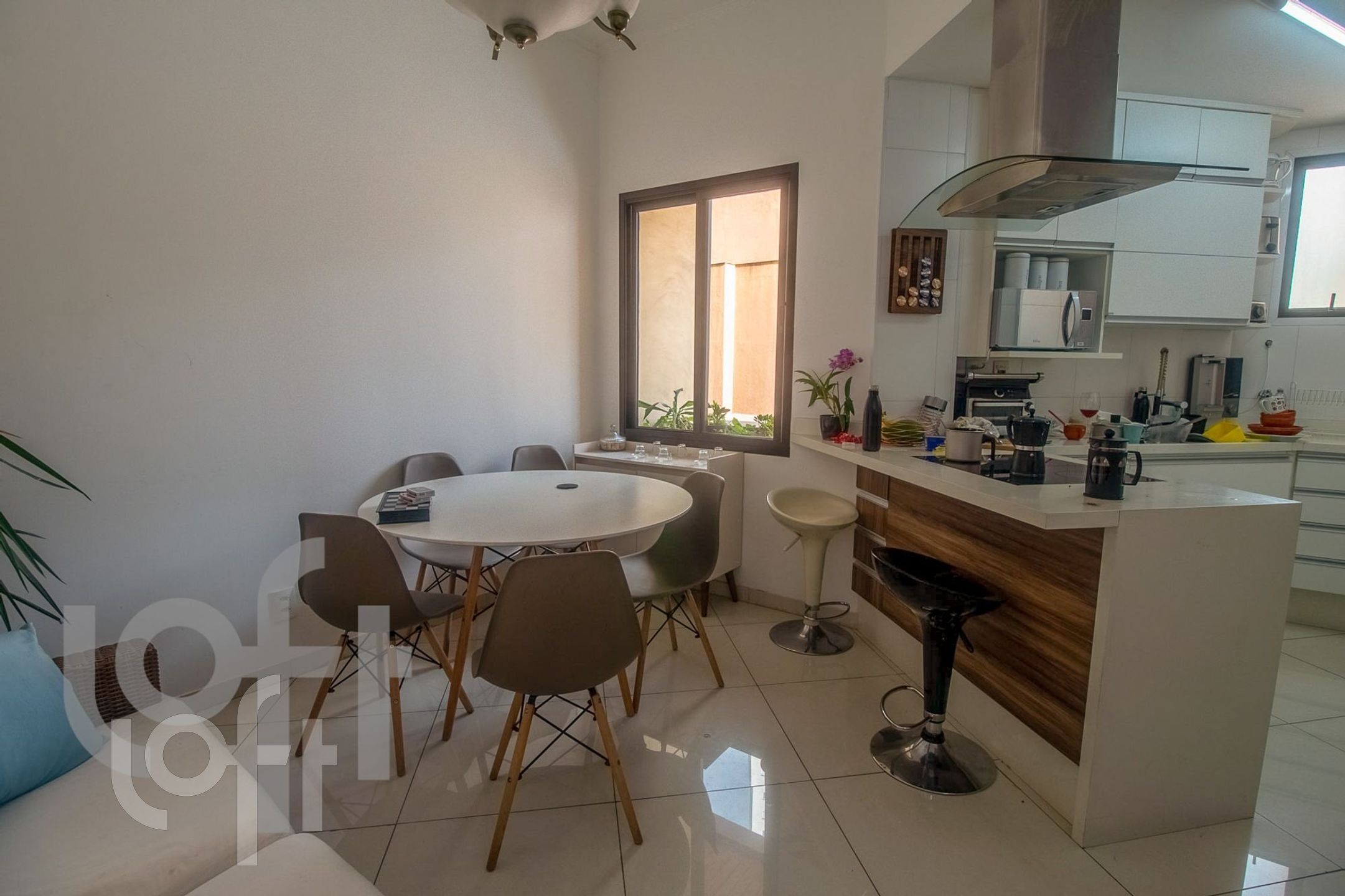 Apartamento à venda com 2 quartos, 78m² - Foto 12