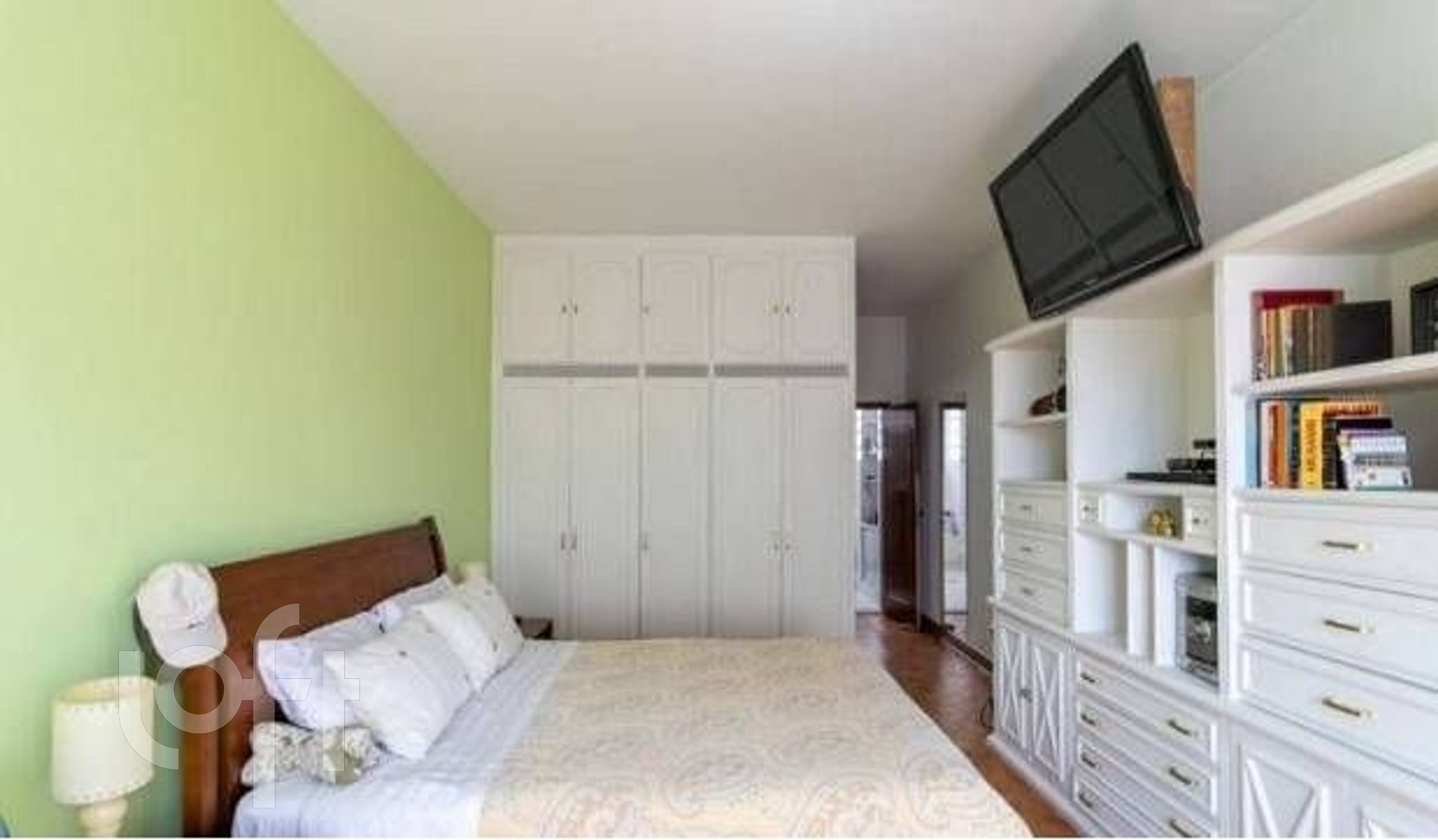 Apartamento à venda com 3 quartos, 246m² - Foto 18