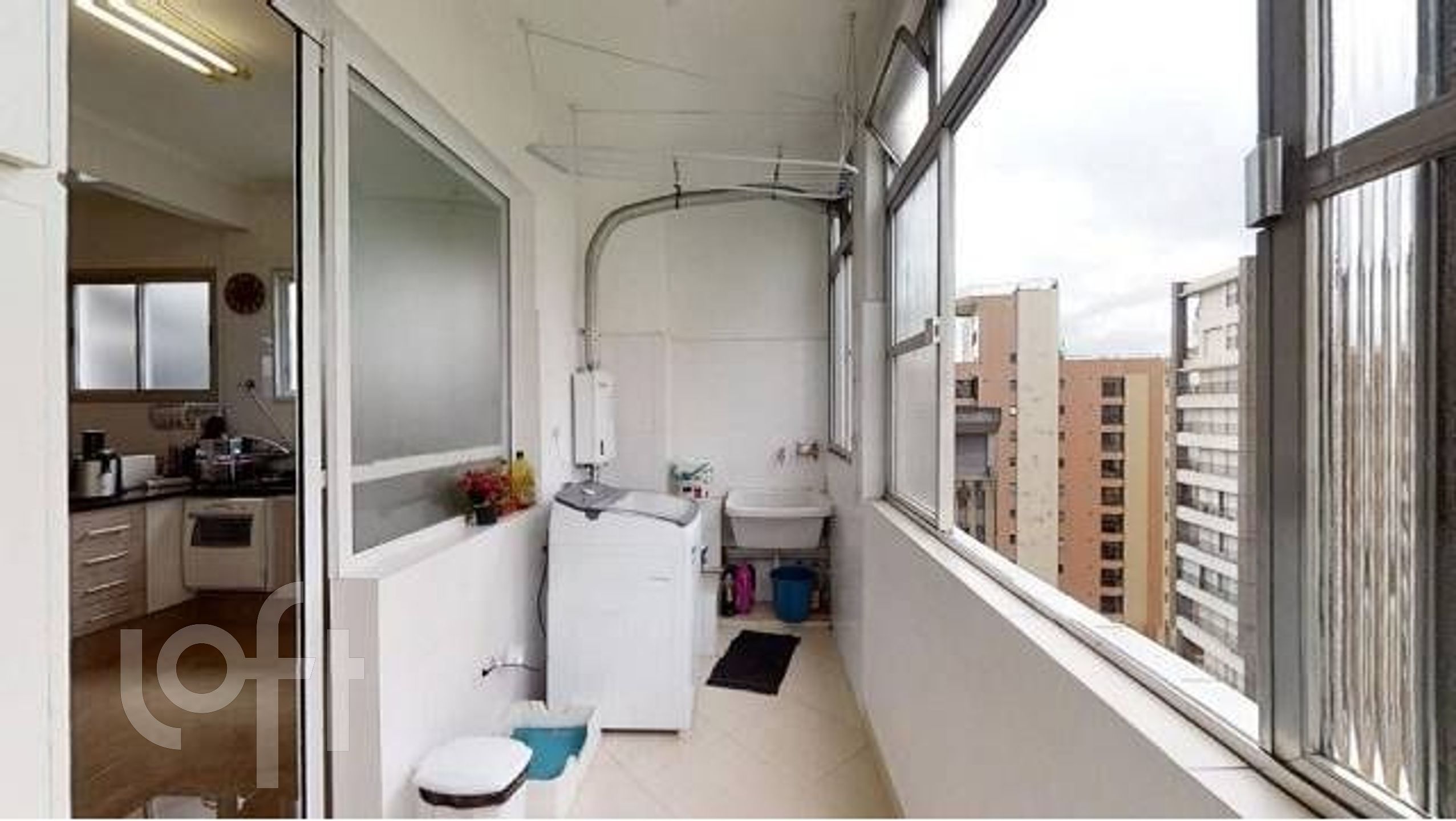 Apartamento à venda com 3 quartos, 246m² - Foto 23