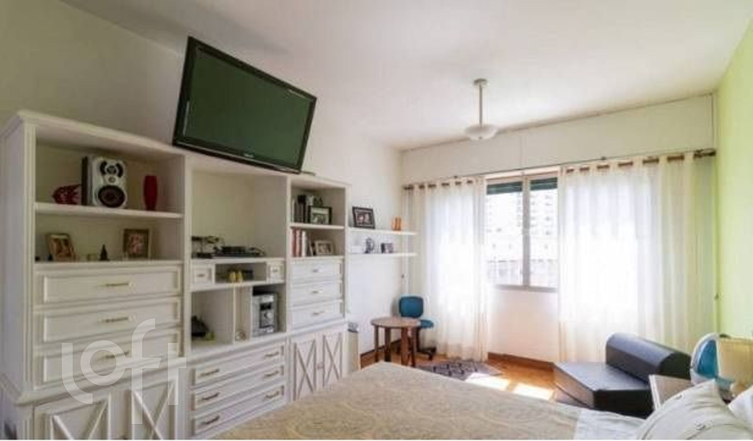 Apartamento à venda com 3 quartos, 246m² - Foto 14