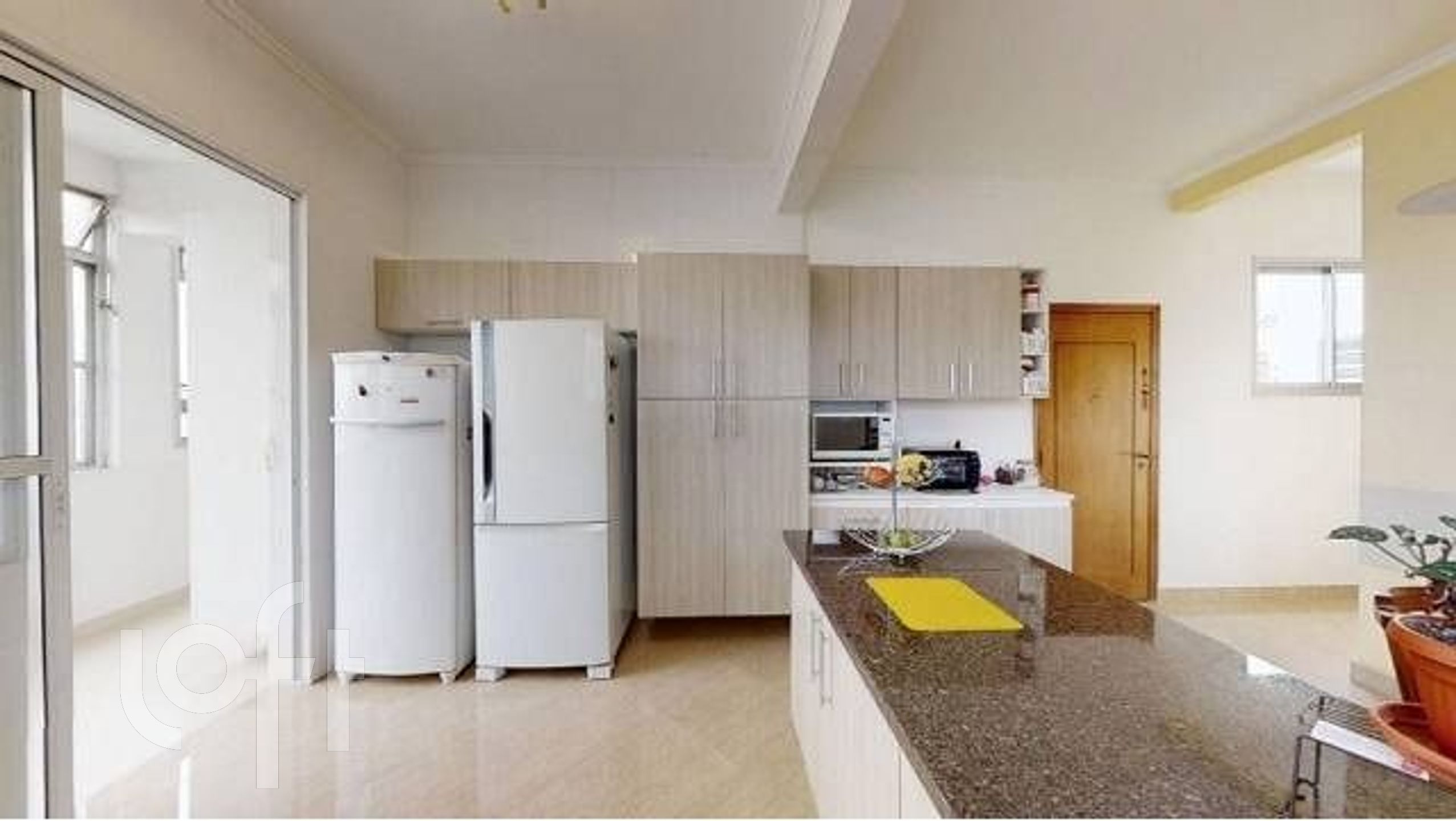 Apartamento à venda com 3 quartos, 246m² - Foto 24