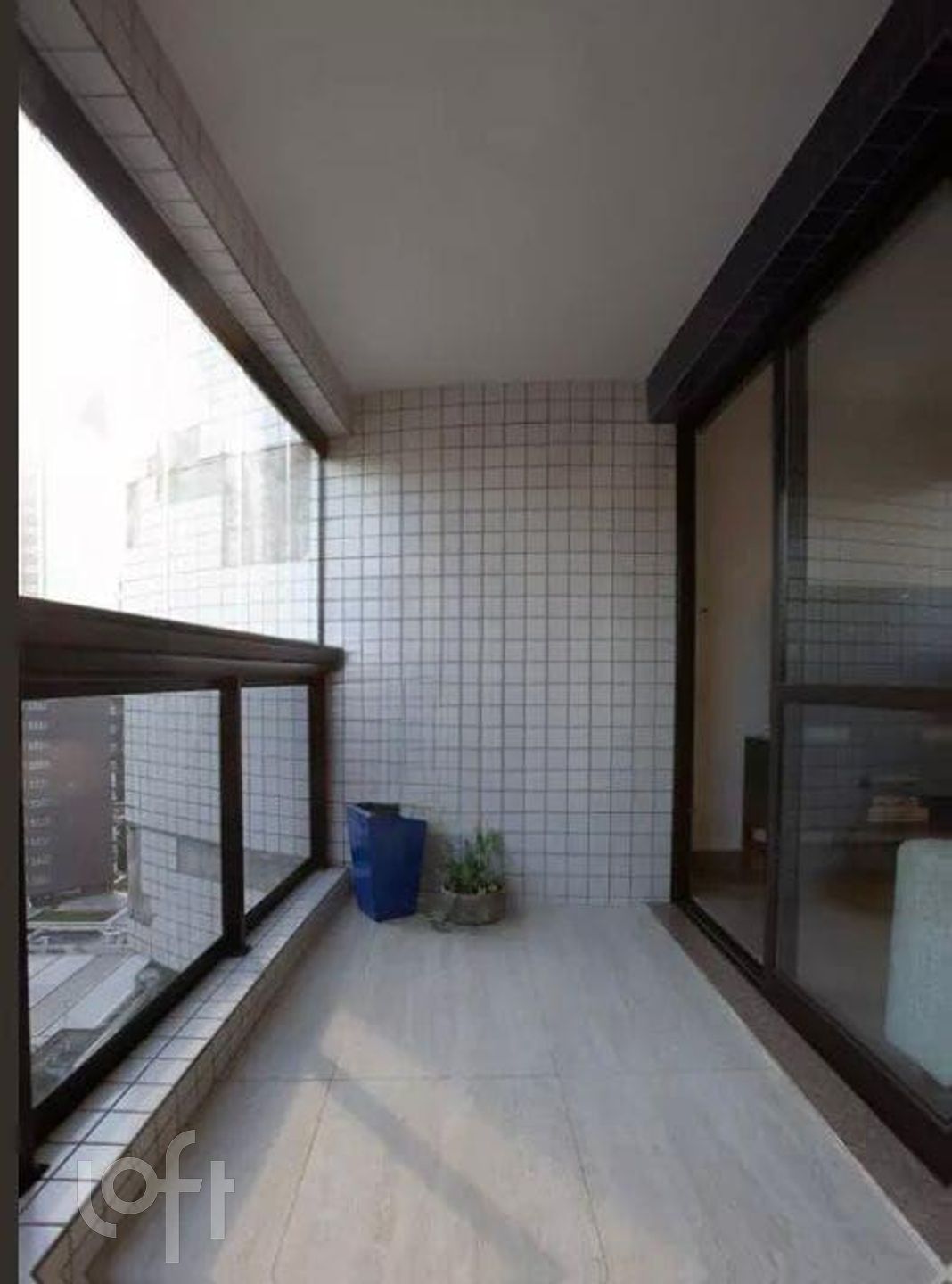 Apartamento à venda com 2 quartos, 60m² - Foto 2