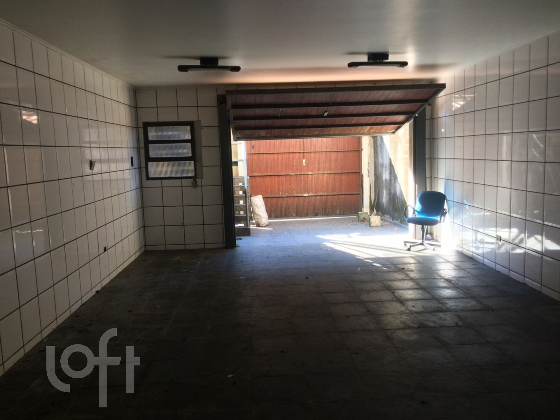 Casa à venda com 4 quartos, 1000m² - Foto 4