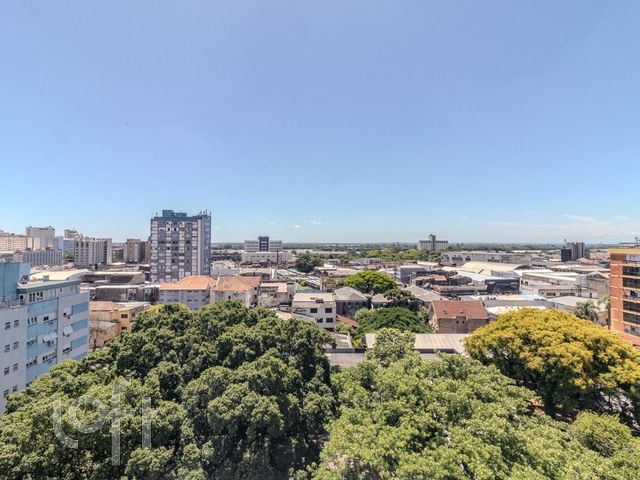 Apartamento com 109m², 3 dormitórios, 1 vaga, Floresta em Porto Alegre