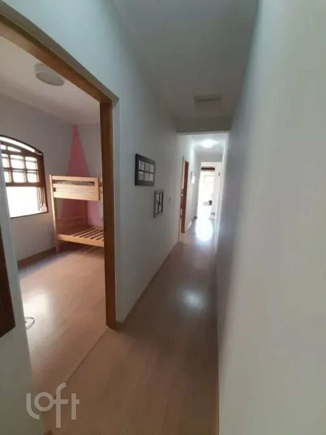 Casa à venda com 3 quartos, 200m² - Foto 11