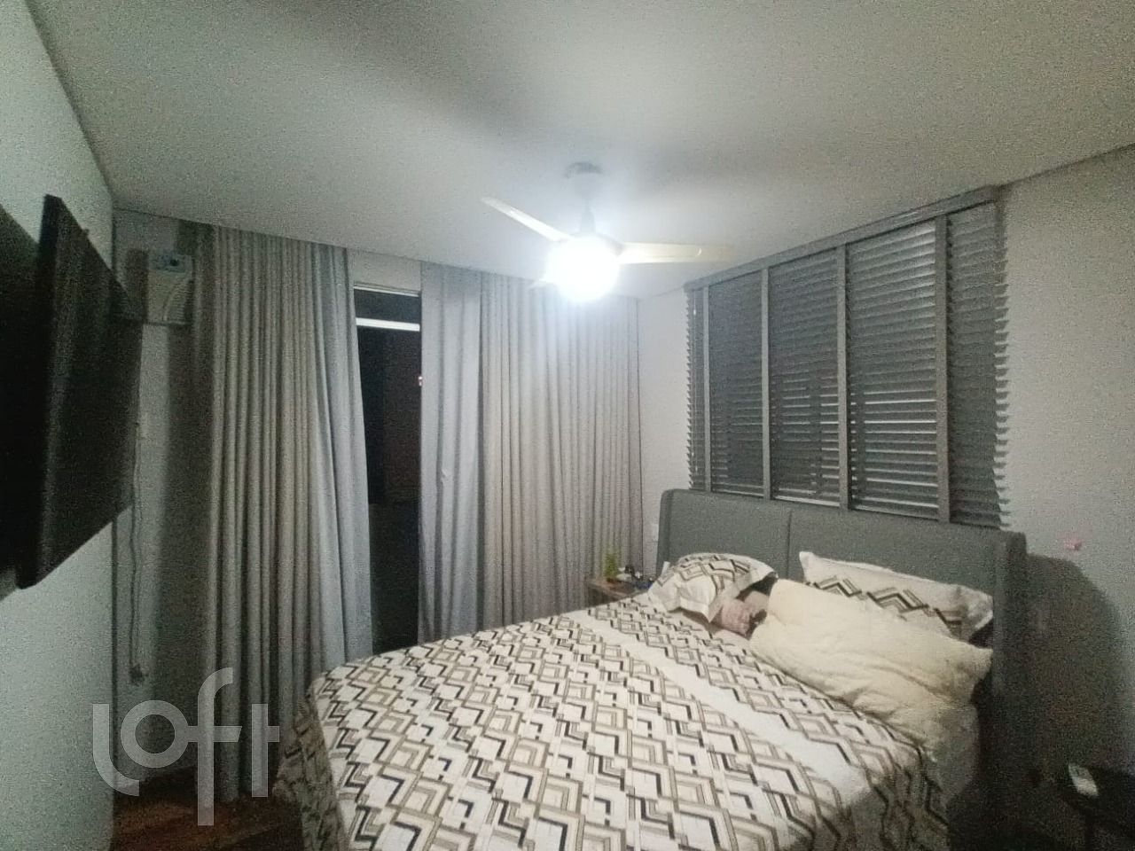 Apartamento à venda com 4 quartos, 224m² - Foto 6