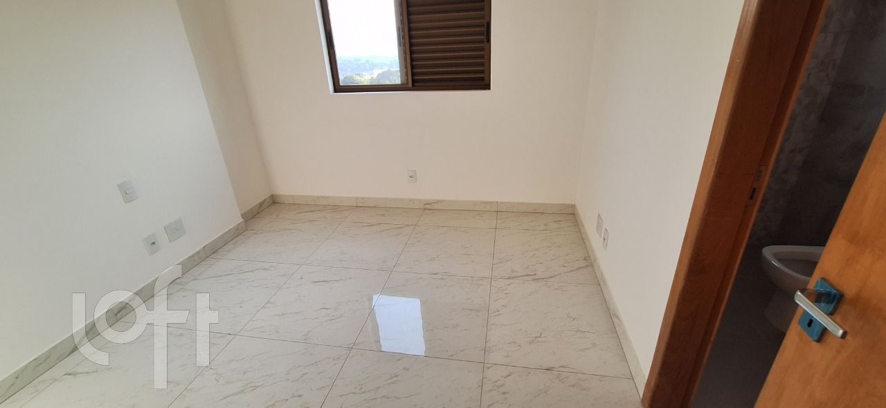 Apartamento à venda com 4 quartos, 130m² - Foto 17