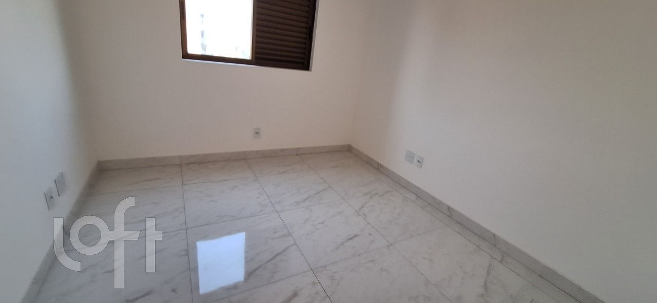 Apartamento à venda com 4 quartos, 130m² - Foto 15