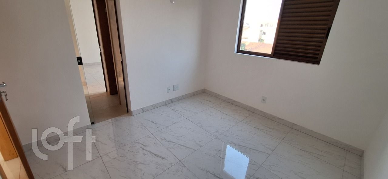 Apartamento à venda com 4 quartos, 130m² - Foto 14