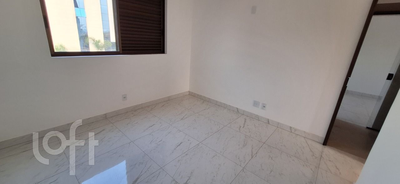 Apartamento à venda com 4 quartos, 130m² - Foto 7