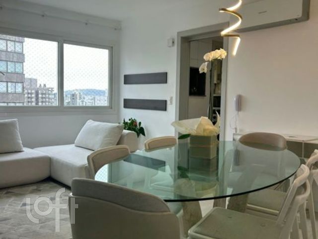 Apartamento com 72m², 2 dormitórios, 1 suíte, 1 vaga, Bela Vista em Porto Alegre