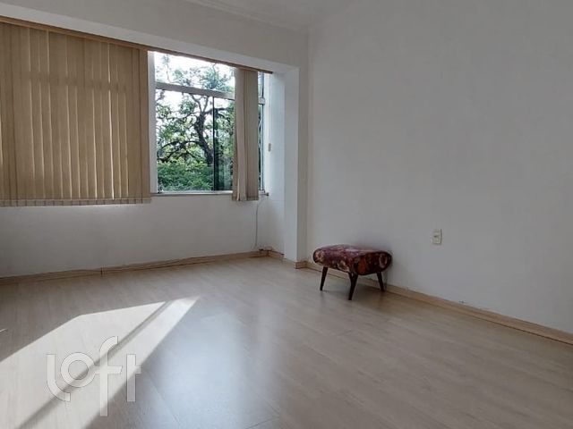 Apartamento com 110m², 3 dormitórios, 1 vaga, Rio Branco em Porto Alegre