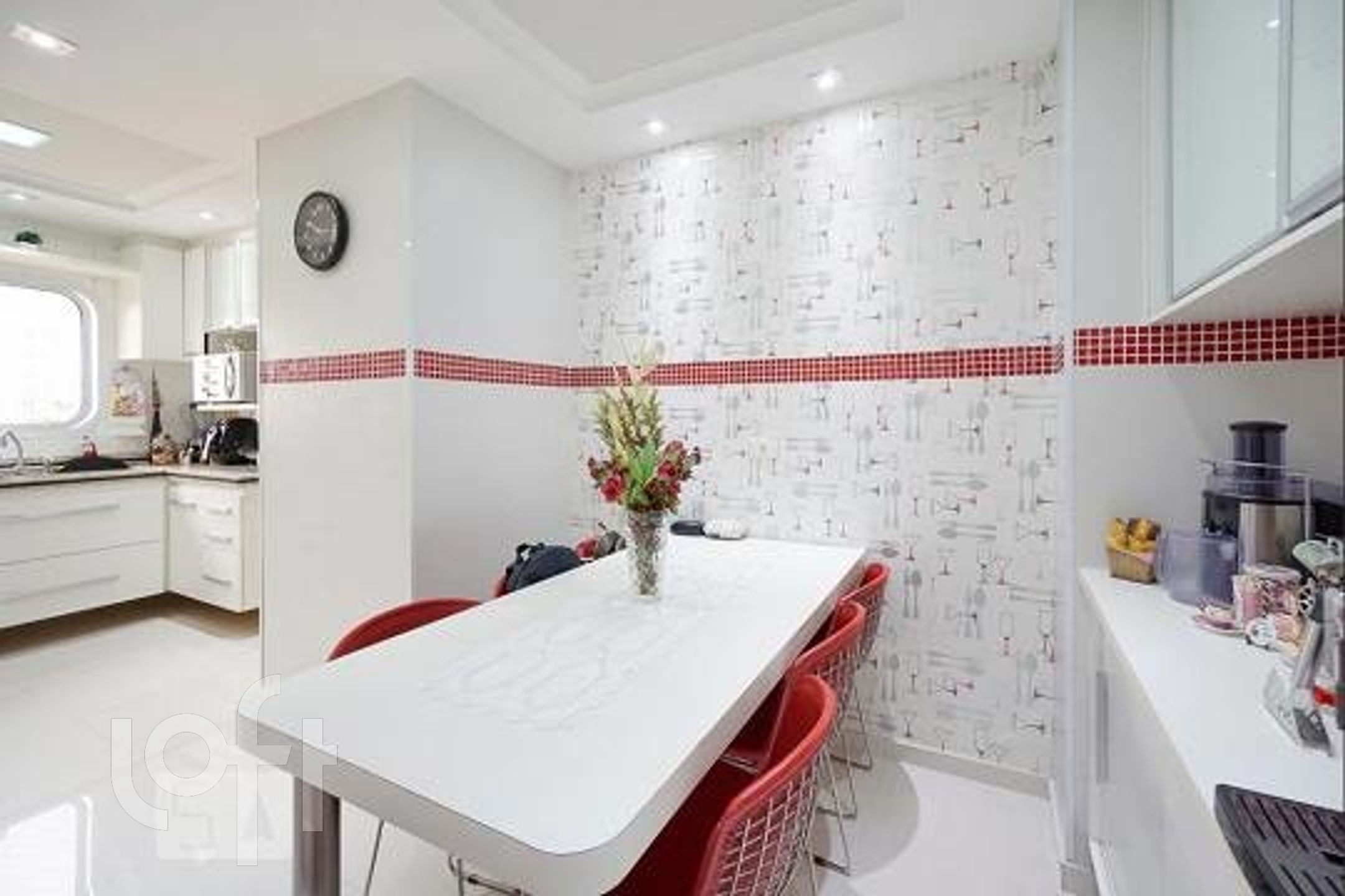 Apartamento à venda com 4 quartos, 160m² - Foto 11