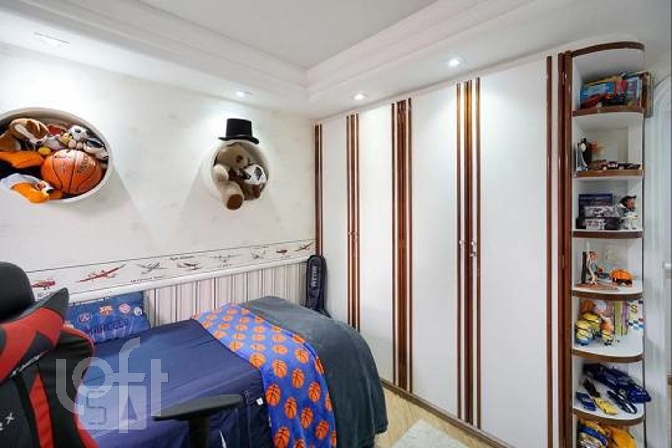 Apartamento à venda com 4 quartos, 160m² - Foto 22