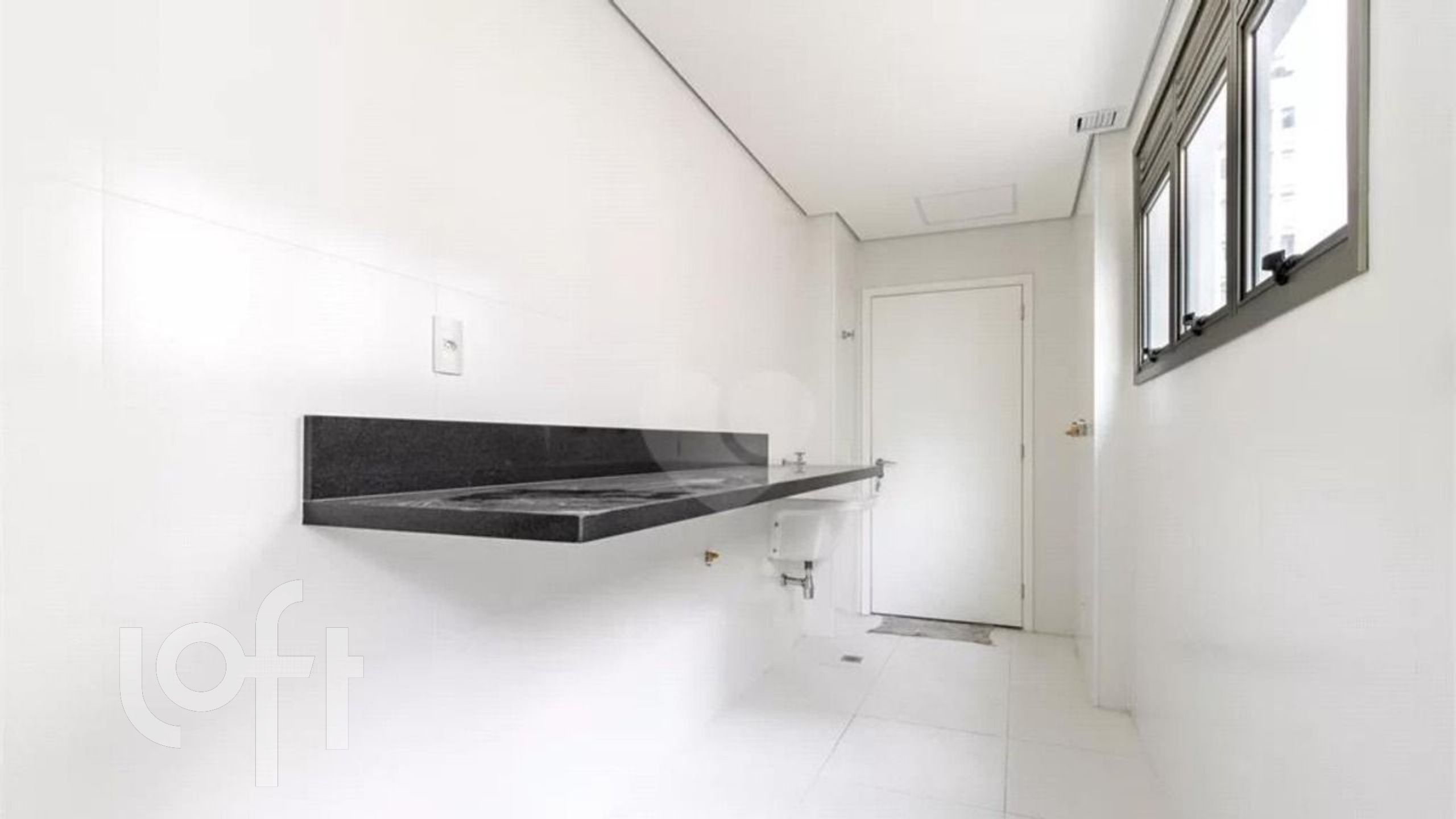 Apartamento à venda com 3 quartos, 187m² - Foto 17