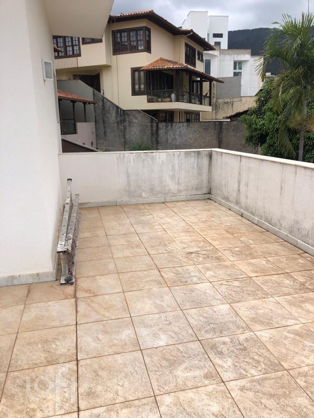 Casa à venda com 5 quartos, 620m² - Foto 5