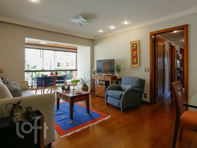 Apartamento com 140m², 3 dormitórios, 1 suíte, 2 vagas, Rio Branco em Porto Alegre