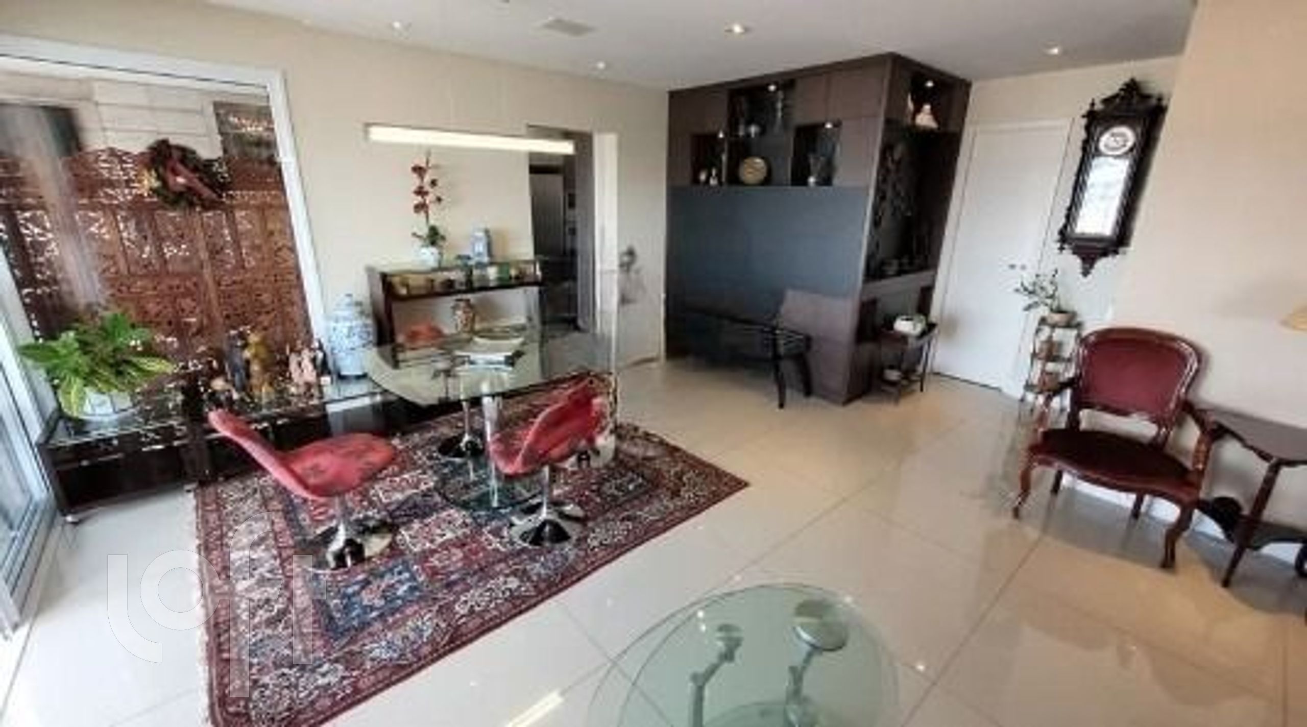 Apartamento à venda com 3 quartos, 160m² - Foto 11