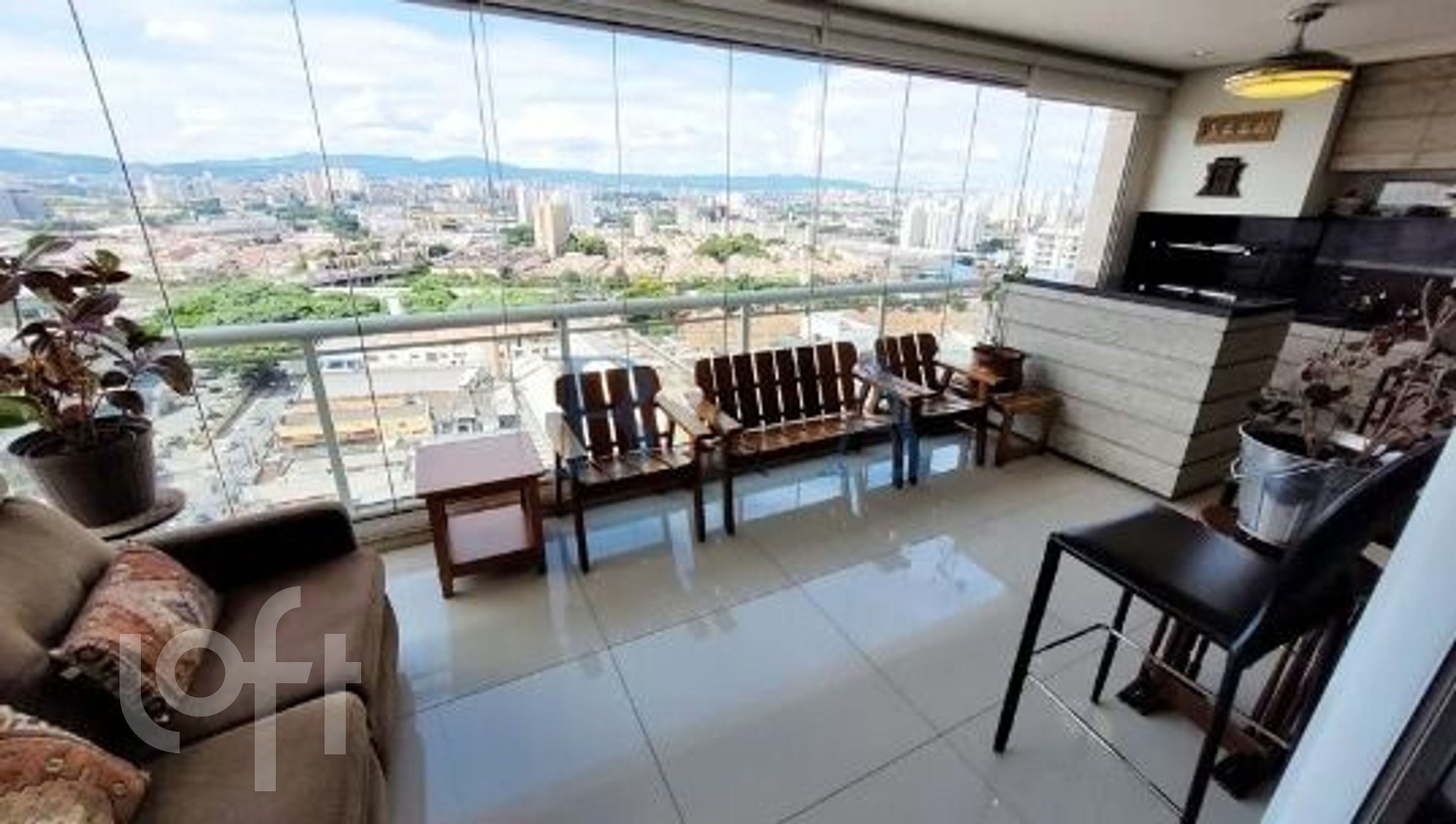 Apartamento à venda com 3 quartos, 160m² - Foto 3