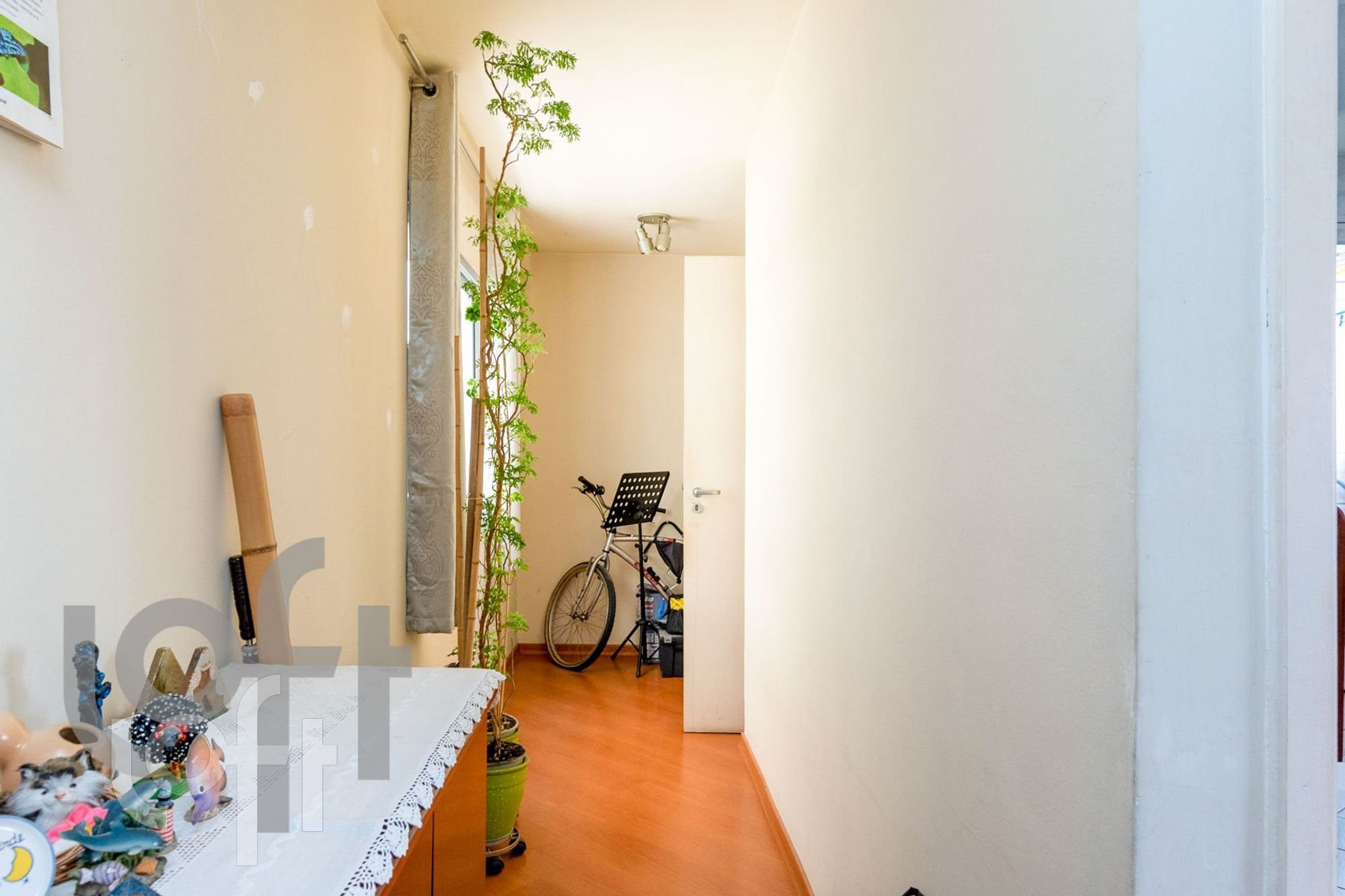 Apartamento à venda com 2 quartos, 77m² - Foto 28