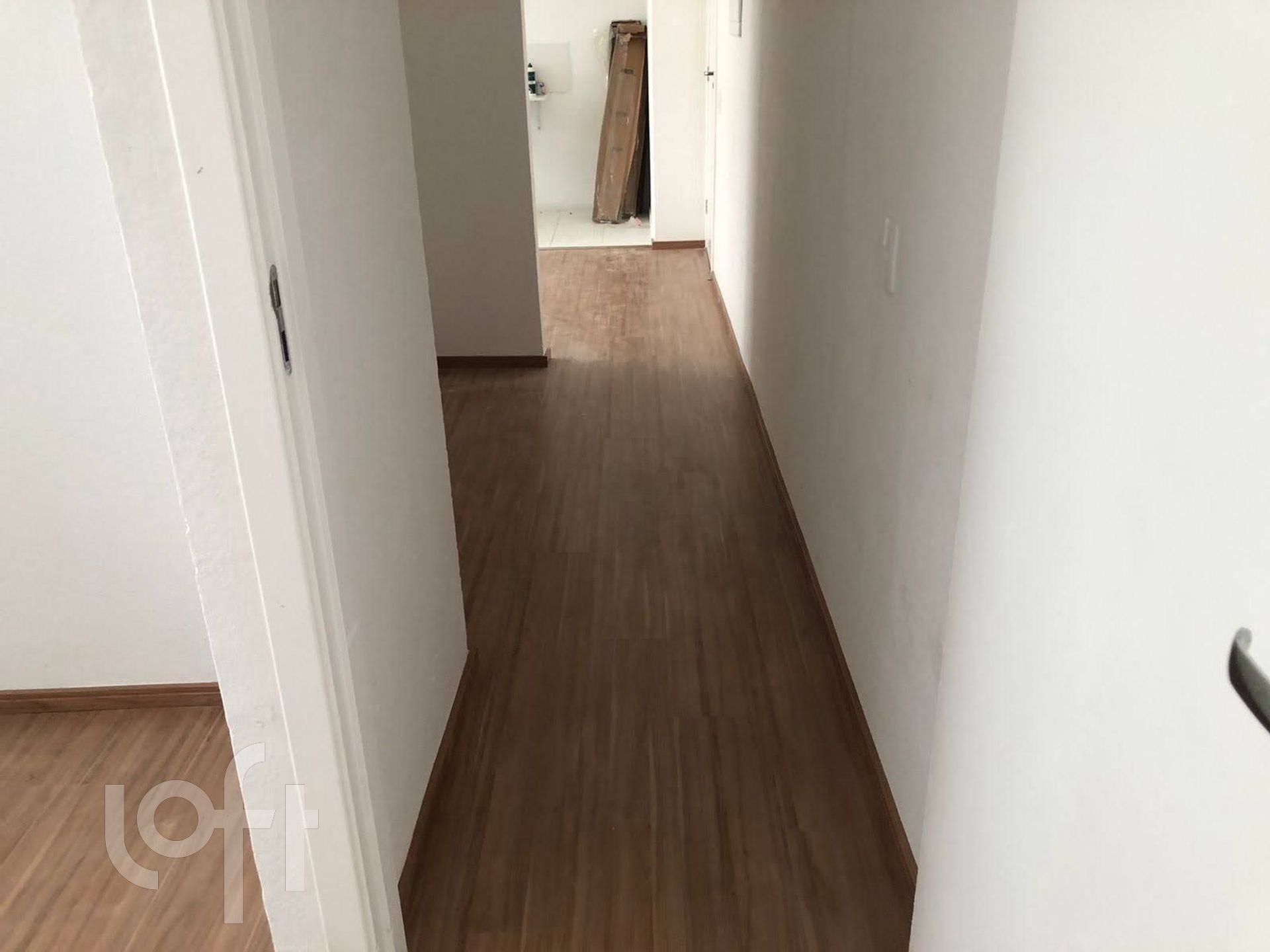 Apartamento à venda com 1 quarto, 42m² - Foto 2