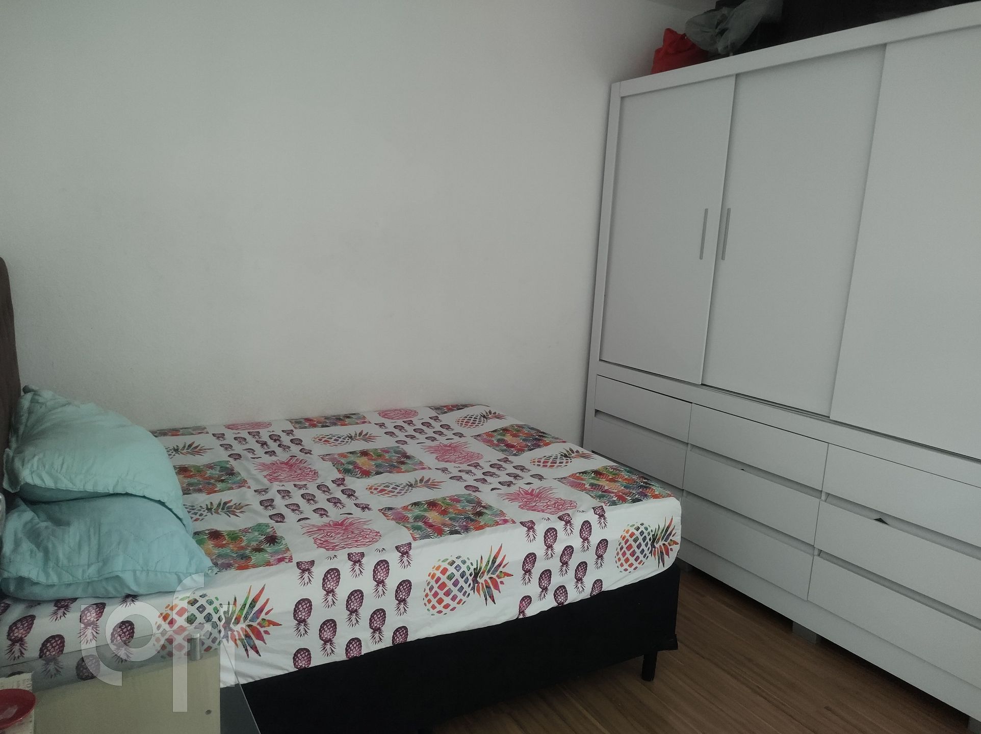 Apartamento à venda com 1 quarto, 42m² - Foto 4