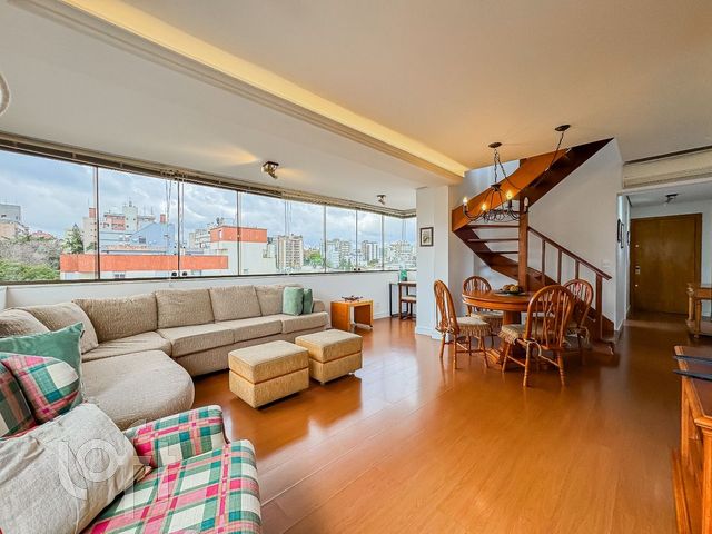Apartamento com 196m², 3 dormitórios, 1 suíte, 3 vagas, Higienópolis em Porto Alegre