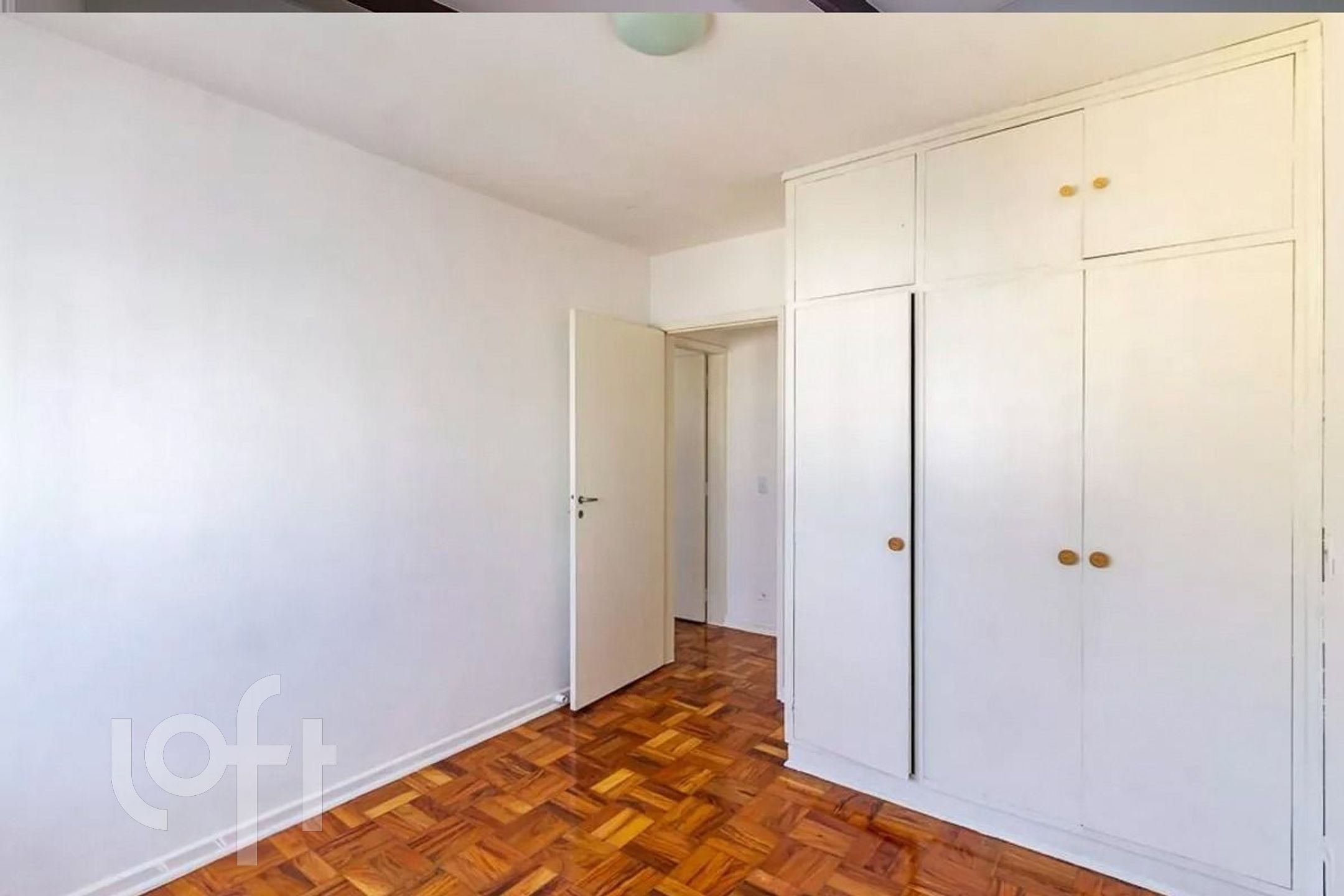 Apartamento à venda com 2 quartos, 85m² - Foto 17