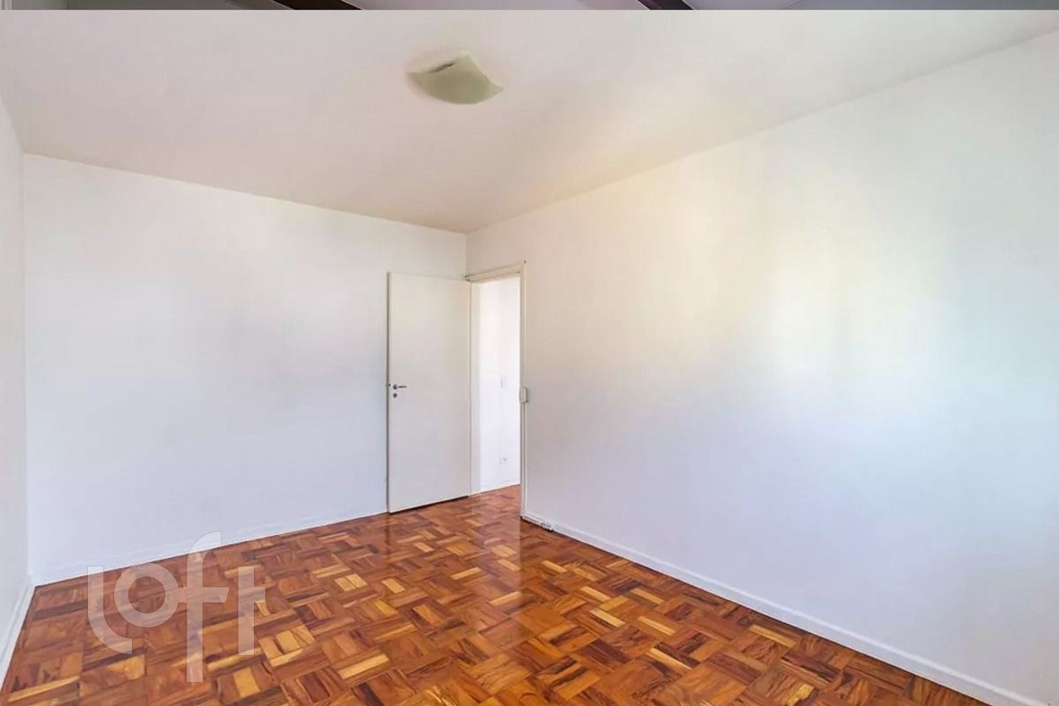 Apartamento à venda com 2 quartos, 85m² - Foto 19