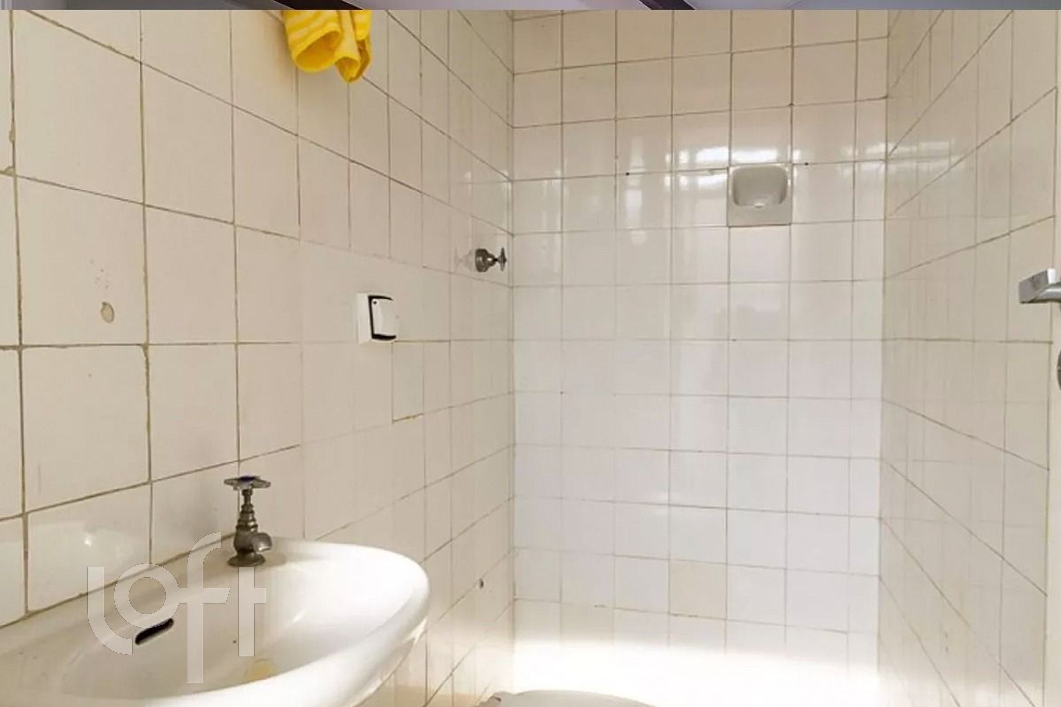 Apartamento à venda com 2 quartos, 85m² - Foto 28