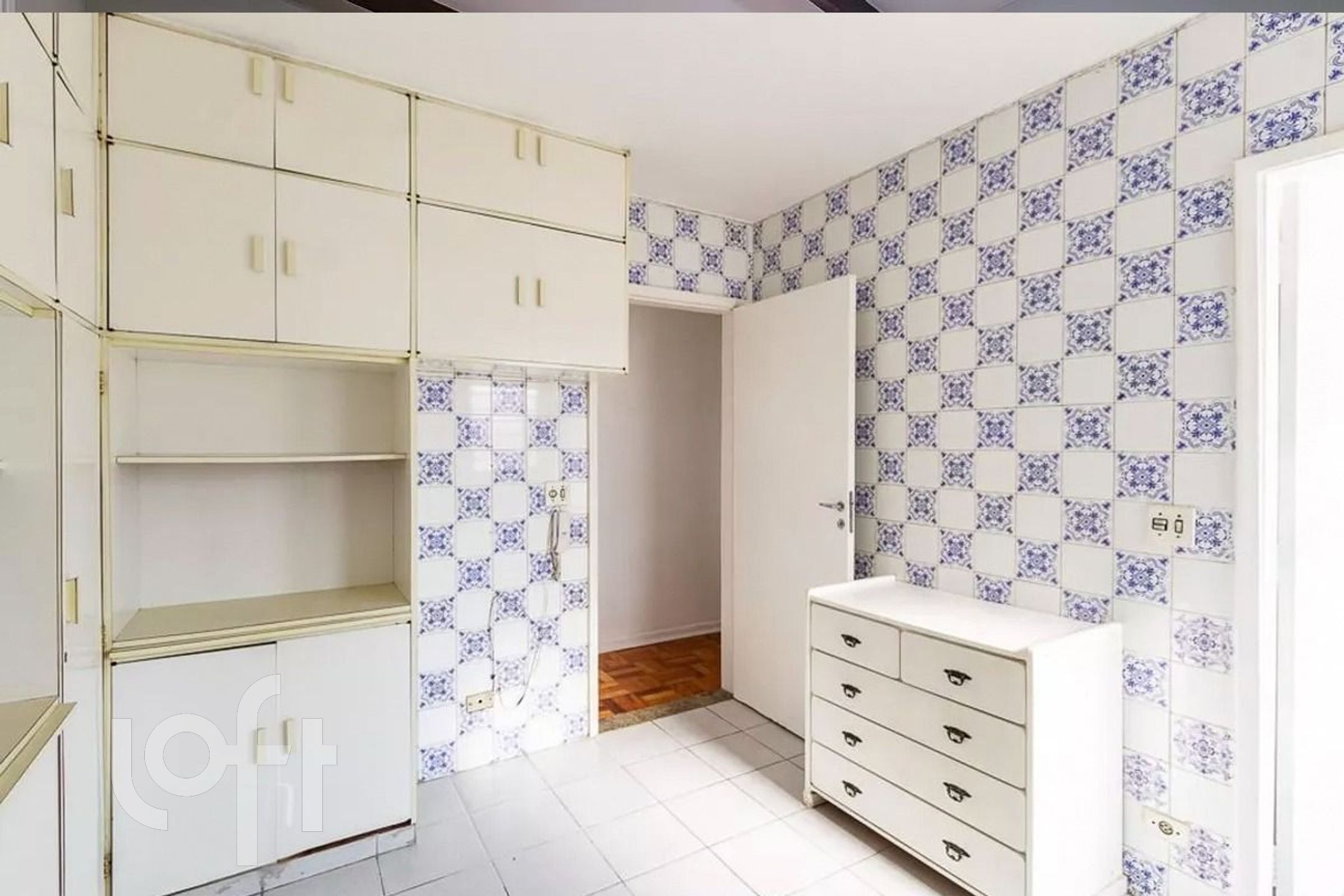 Apartamento à venda com 2 quartos, 85m² - Foto 9