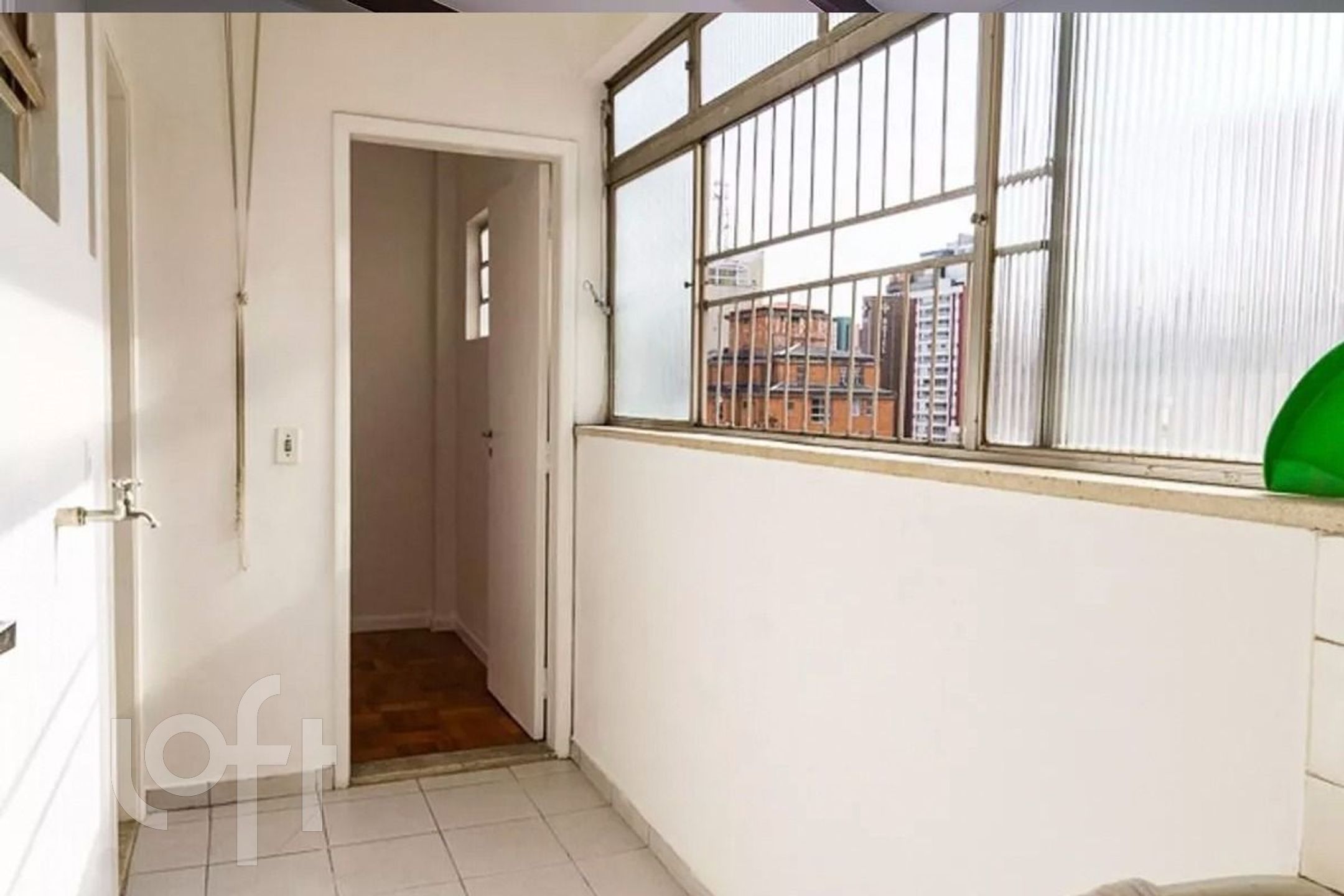 Apartamento à venda com 2 quartos, 85m² - Foto 33