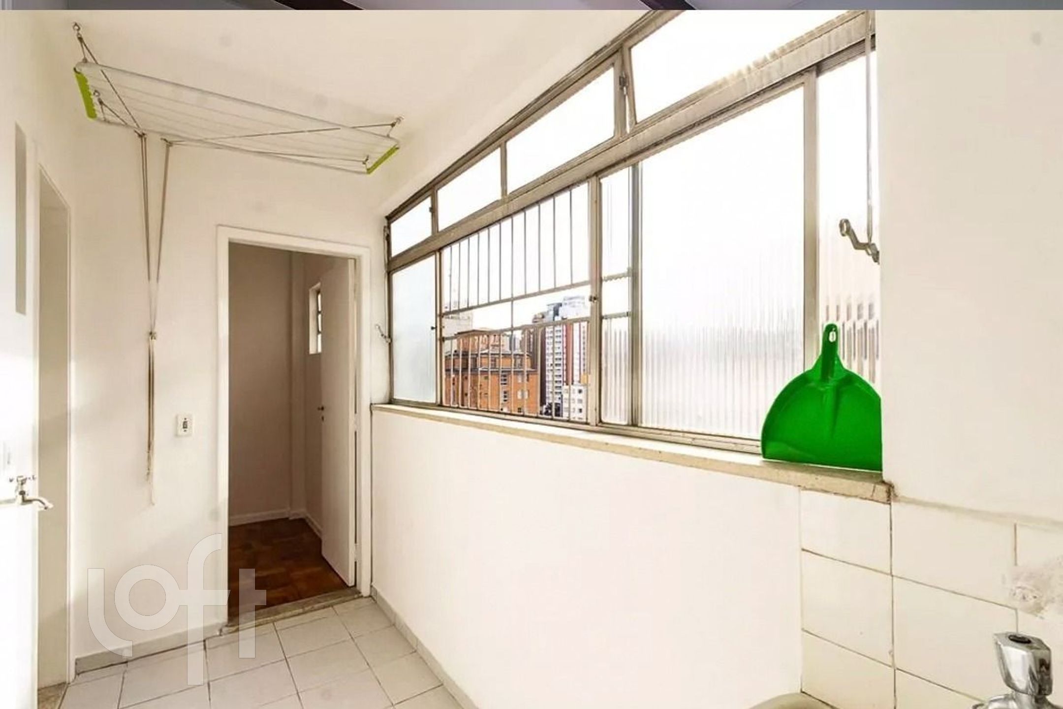 Apartamento à venda com 2 quartos, 85m² - Foto 31