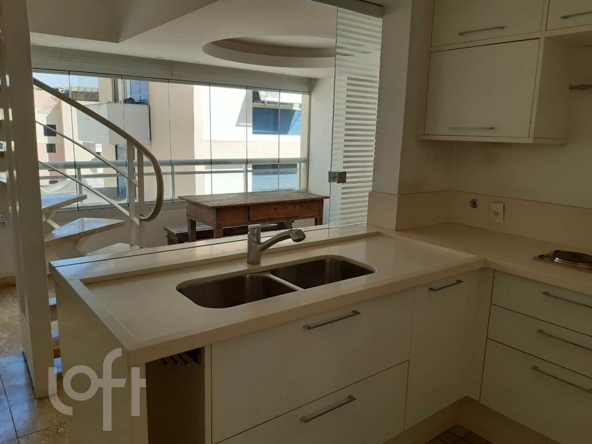 Apartamento à venda com 4 quartos, 231m² - Foto 5