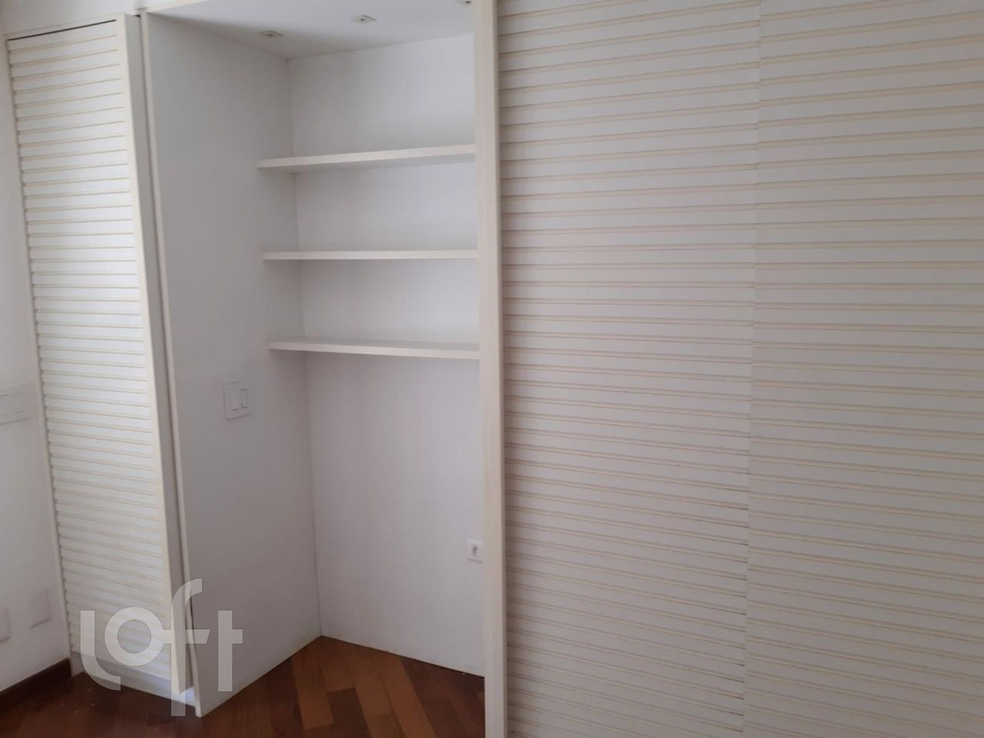 Apartamento à venda com 4 quartos, 231m² - Foto 23