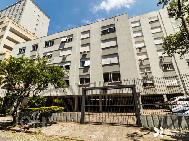 Apartamento com 79m², 2 dormitórios, 1 vaga, Floresta em Porto Alegre