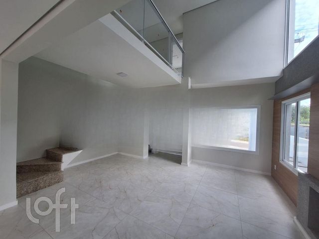 Casa em Condomínio com 133m², 3 dormitórios, 1 suíte, 2 vagas, Rio Branco em Porto Alegre