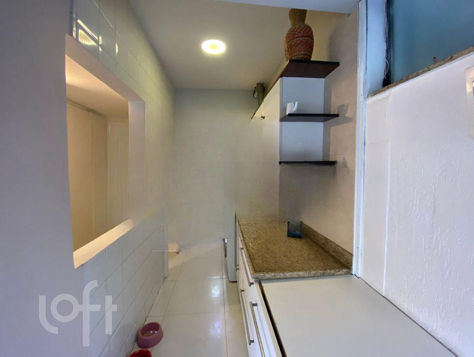 Apartamento à venda com 3 quartos, 200m² - Foto 26