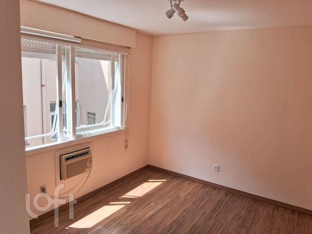 Apartamento com 92m², 3 dormitórios, 2 suítes, 1 vaga, Petrópolis em Porto Alegre