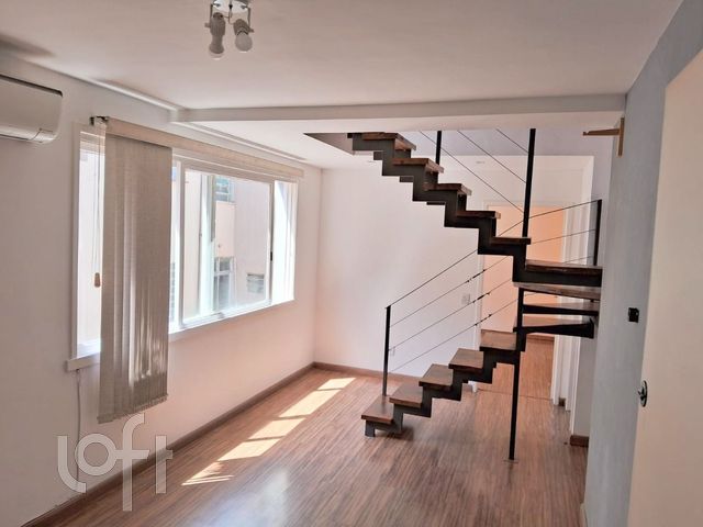 Apartamento com 92m², 3 dormitórios, 2 suítes, 1 vaga, Petrópolis em Porto Alegre