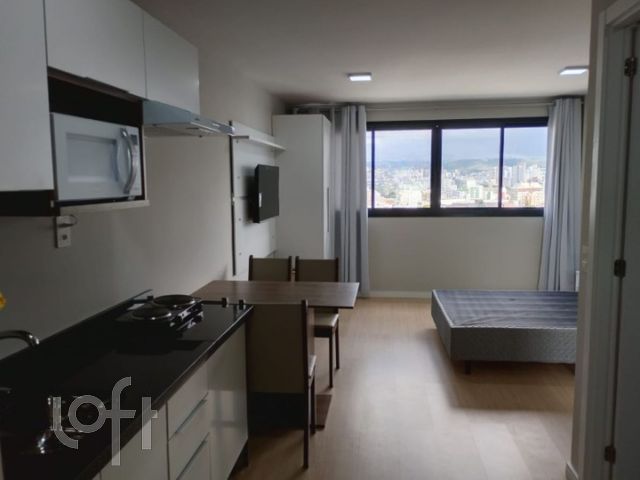 Apartamento com 27m², 1 dormitório, Cidade Baixa em Porto Alegre