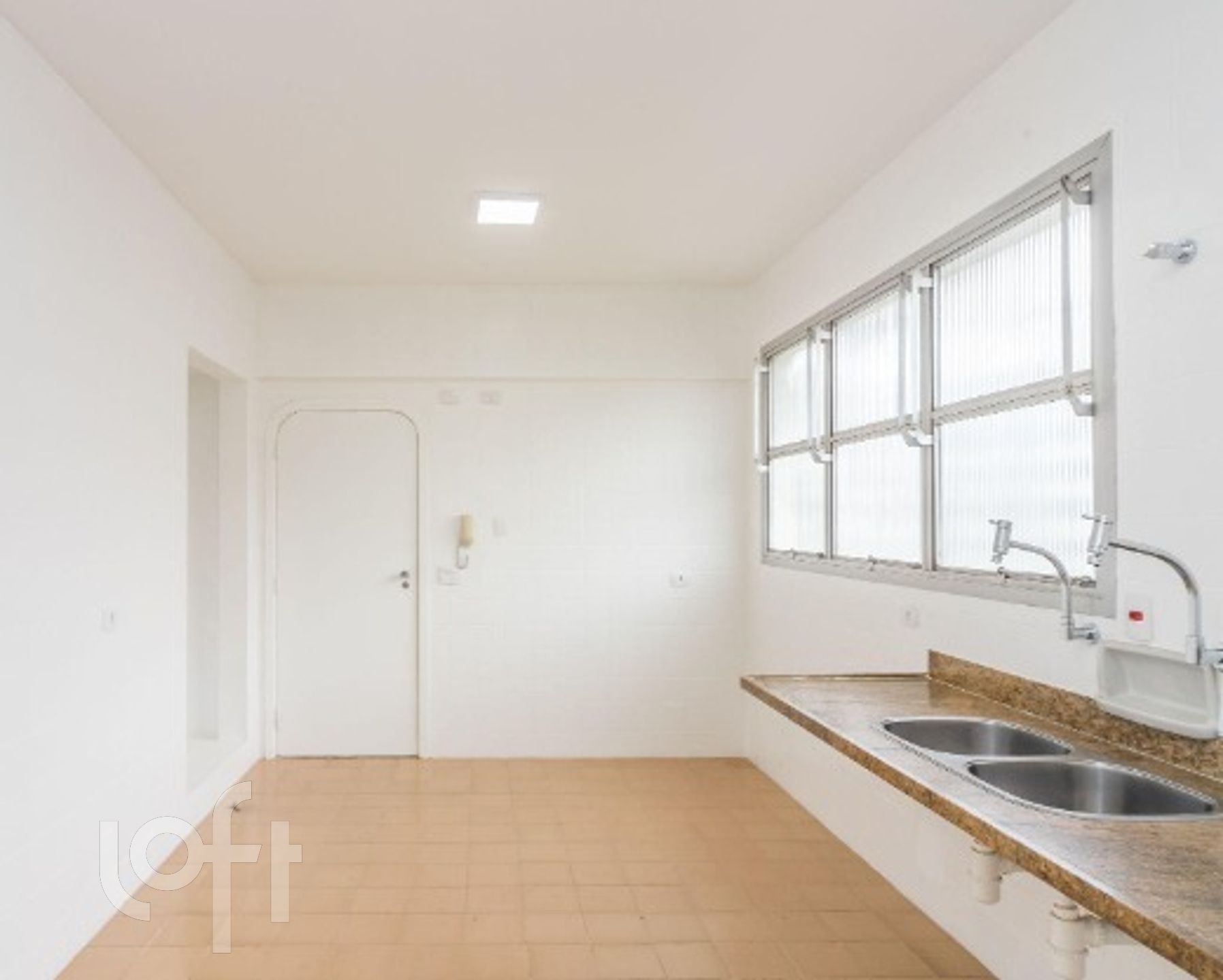 Apartamento à venda com 3 quartos, 161m² - Foto 12