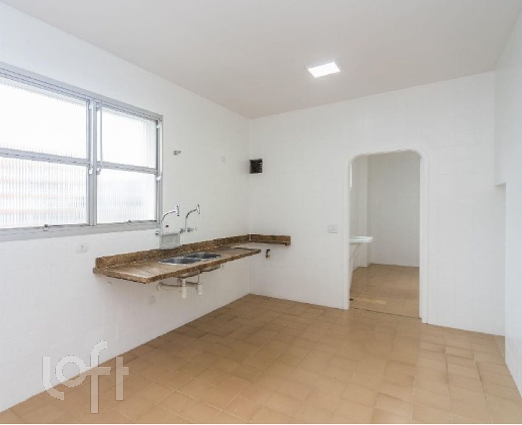 Apartamento à venda com 3 quartos, 161m² - Foto 11