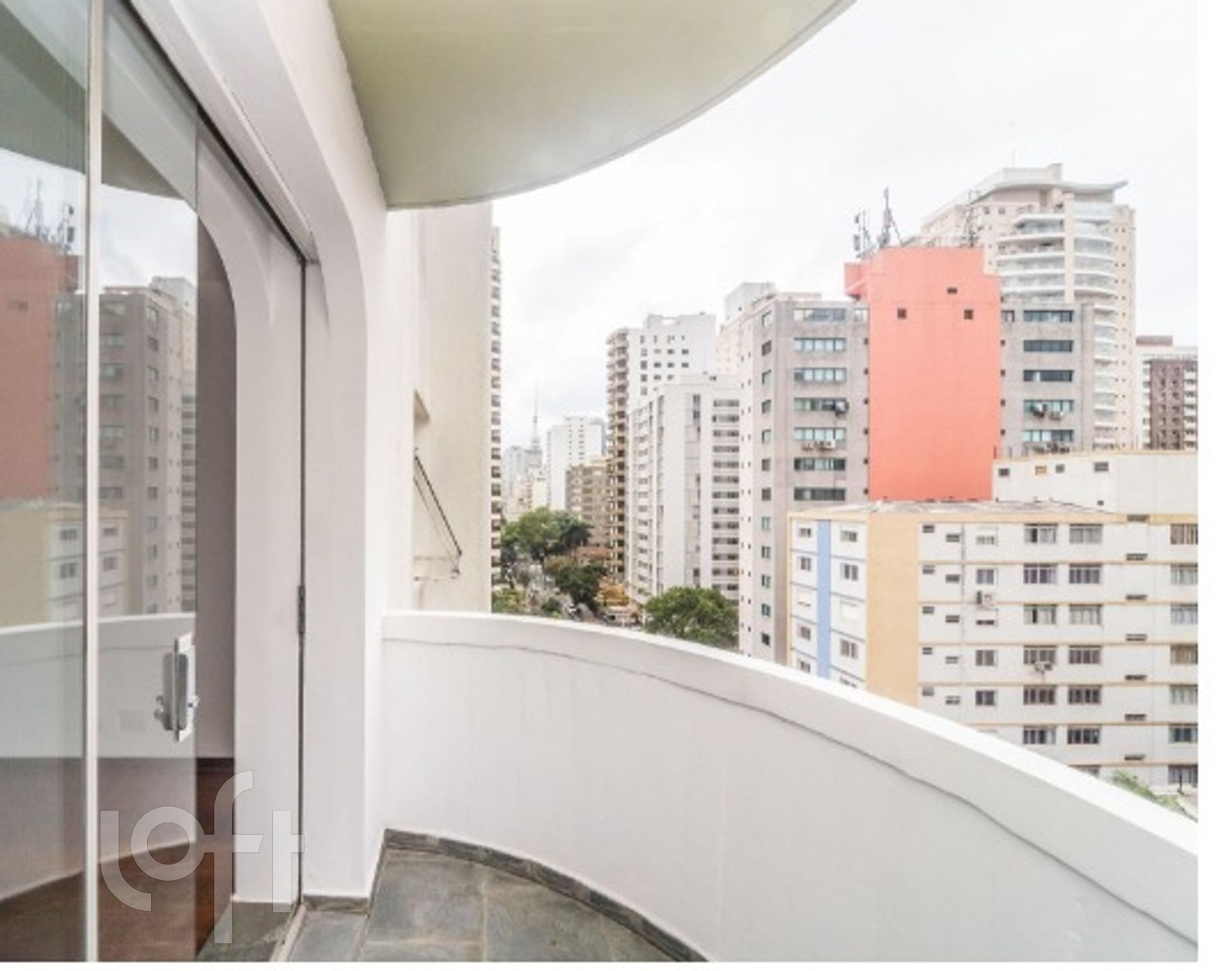 Apartamento à venda com 3 quartos, 161m² - Foto 7