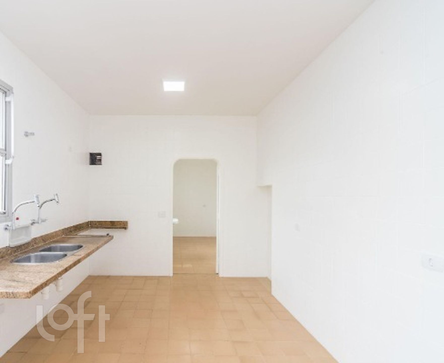 Apartamento à venda com 3 quartos, 161m² - Foto 15