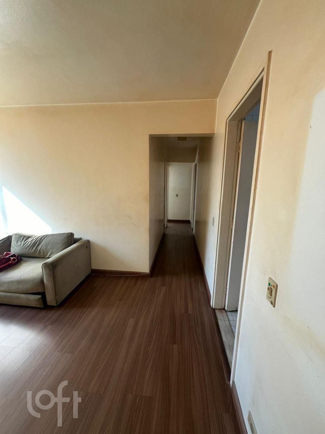 Apartamento à venda com 3 quartos, 83m² - Foto 2