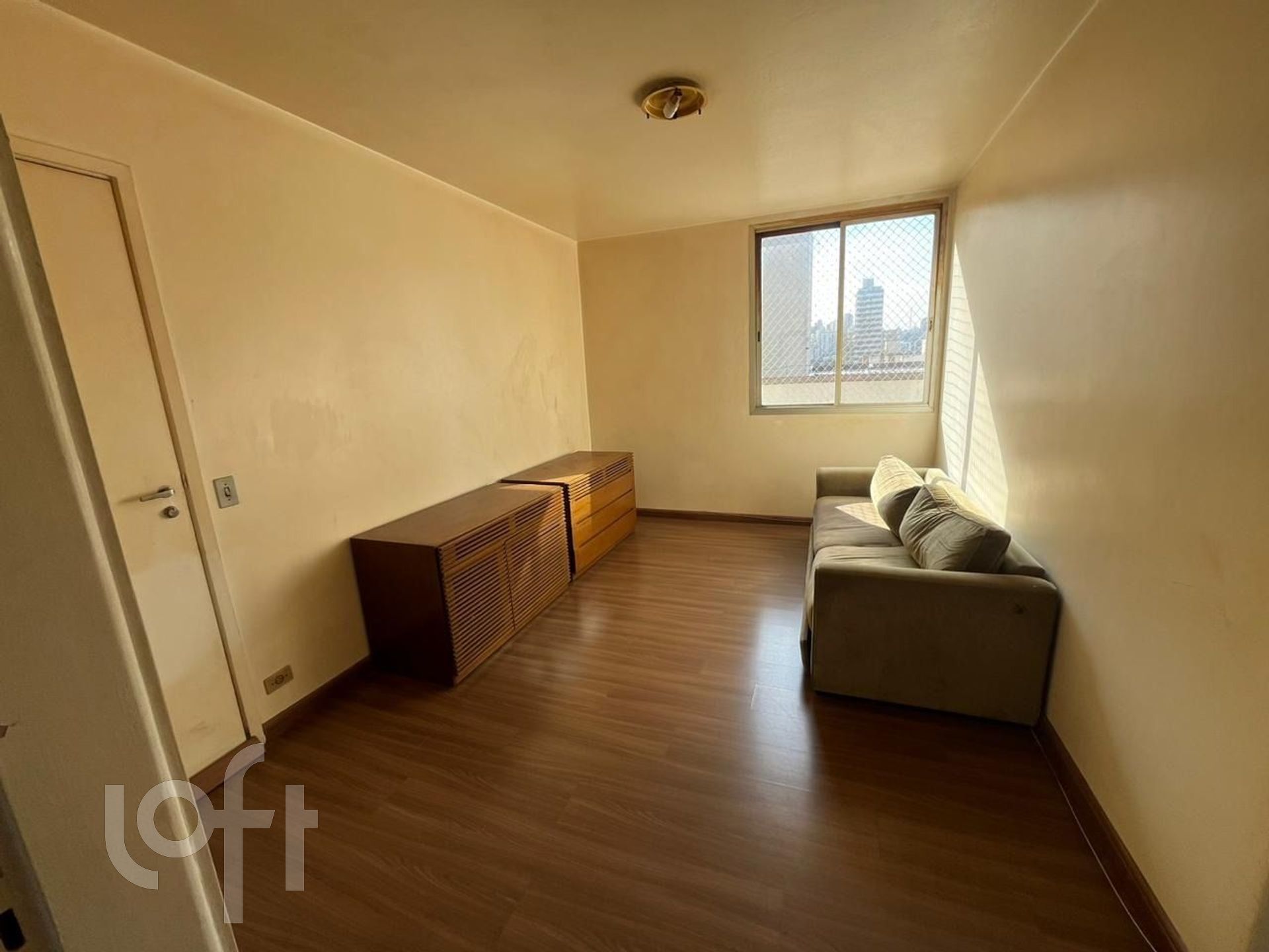 Apartamento à venda com 3 quartos, 83m² - Foto 1