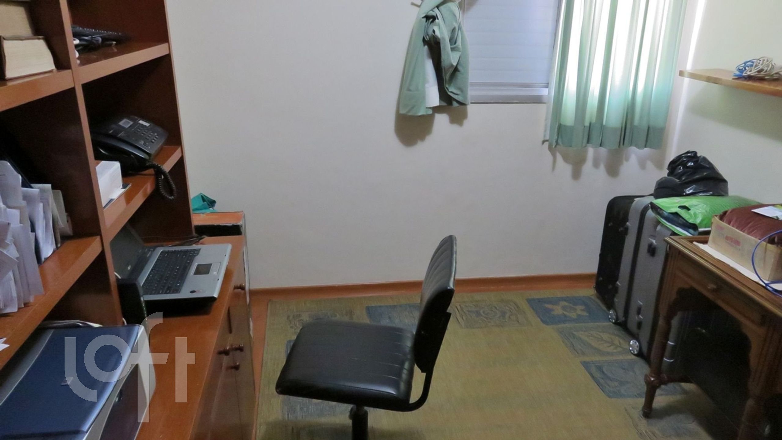 Apartamento à venda com 3 quartos, 110m² - Foto 2