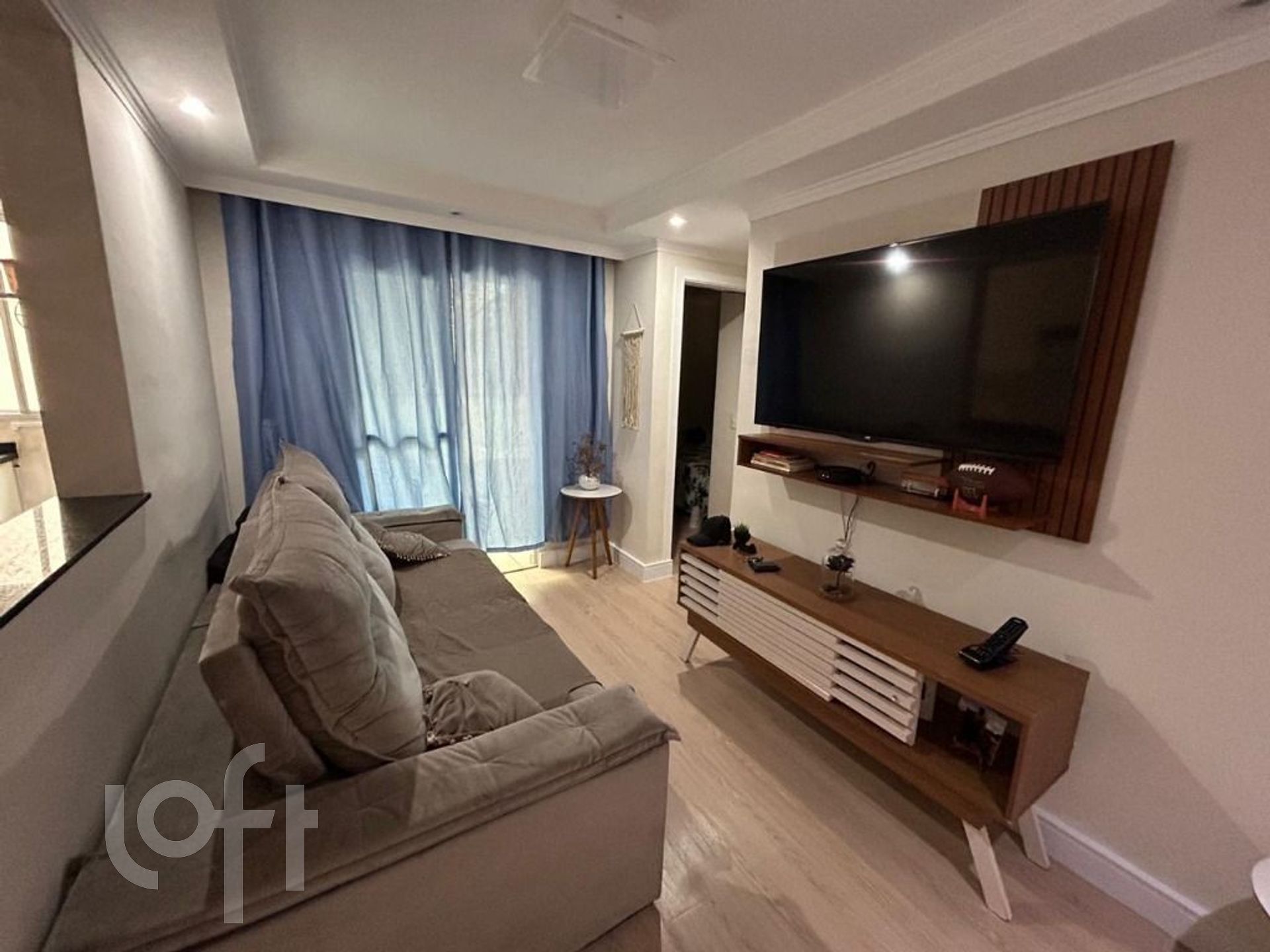 Apartamento à venda com 2 quartos, 47m² - Foto 1