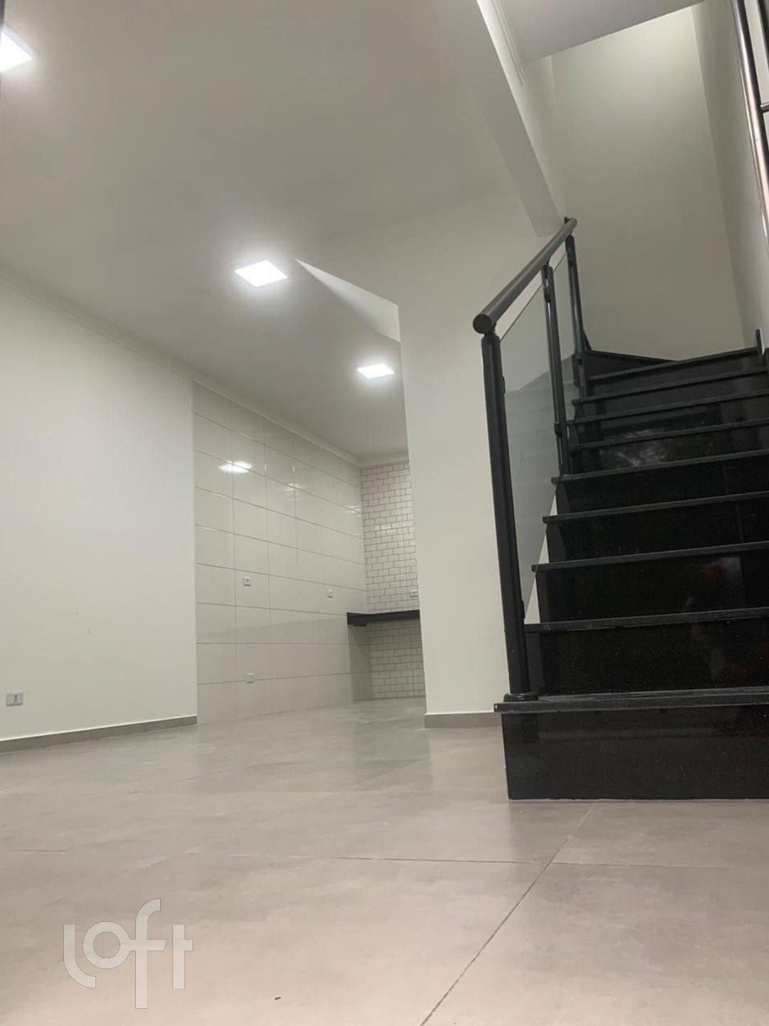 Casa à venda com 3 quartos, 107m² - Foto 3